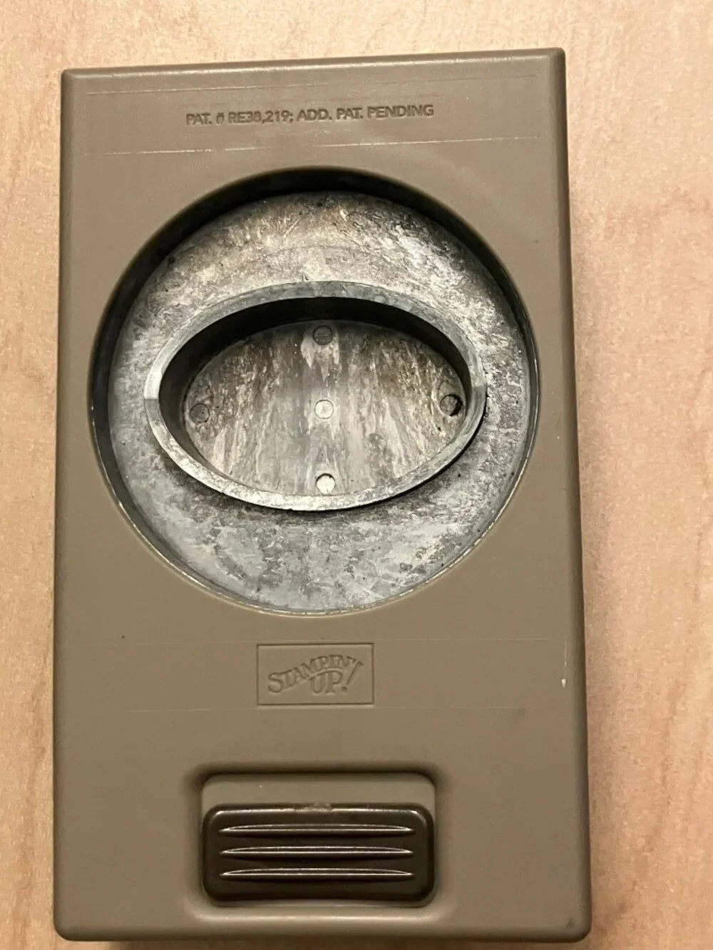Stampin' Up LARGE OVAL Paper Punch 2